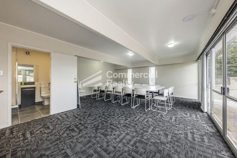 Photo of property in 32 Beach Road, Pahurehure, Papakura, 2113