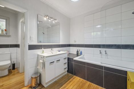 Photo of property in 57 Murray Street, Kew, Dunedin, 9012