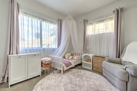 Photo of property in 19b Baverstock Road, Nawton, Hamilton, 3200