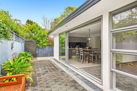 Photo of property in 185 Te Moana Road, Waikanae, 5036