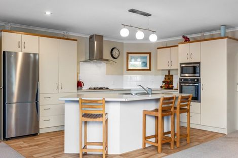 Photo of property in 73 Orion Drive, Welcome Bay, Tauranga, 3112