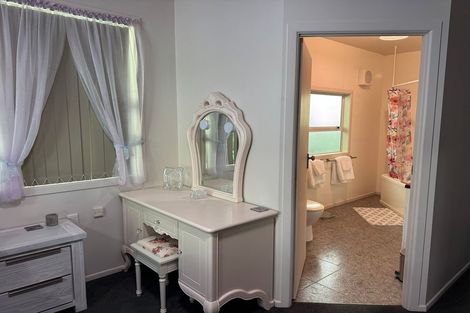 Photo of property in 48 Joyces Road, Paihia, 0200