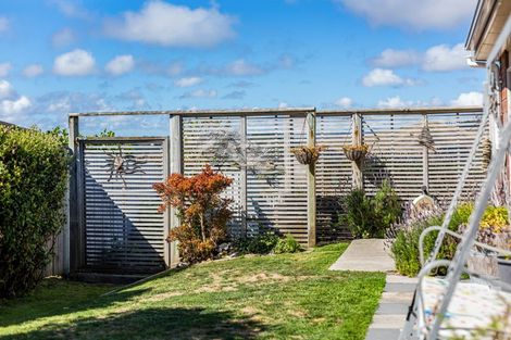 Photo of property in 25 Kahurangi Heights, Aotea, Porirua, 5024