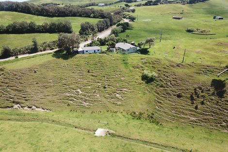 Photo of property in 431 Rehutai Road, Baylys Beach, Dargaville, 0377