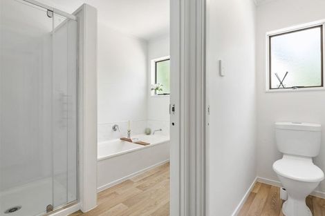 Photo of property in 1/48a Verbena Road, Birkdale, Auckland, 0626