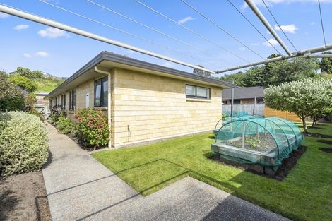 Photo of property in 7 Jeannie Way, Waikanae Beach, Waikanae, 5036