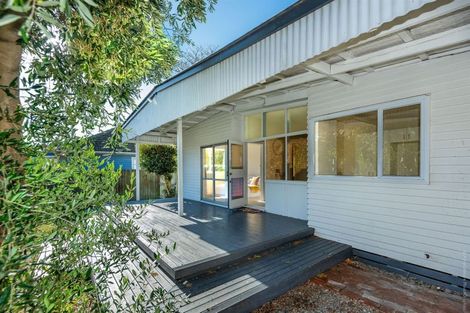 Photo of property in 15 Bronwyn Street, Mairehau, Christchurch, 8052