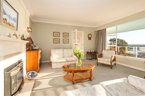 Photo of property in 34 Cannon Hill Crescent, Mount Pleasant, Christchurch, 8081