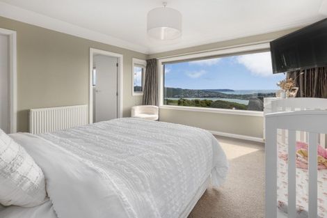 Photo of property in 18 Kahurangi Heights, Aotea, Porirua, 5024