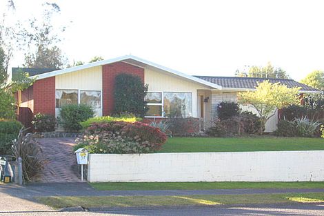 Photo of property in 57 Glen Lynne Avenue, Queenwood, Hamilton, 3210