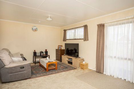 Photo of property in 3/28 Miller Street, Dannevirke, 4930