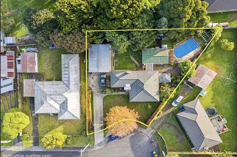 Photo of property in 12 Mountbatten Place, Papakura, 2110