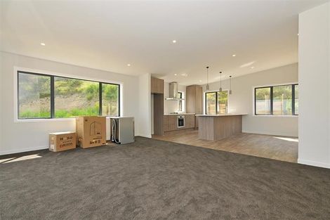 Photo of property in 7a Grumman Lane, Newlands, Wellington, 6037