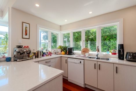 Photo of property in 11 Henderson Street, Karori, Wellington, 6012