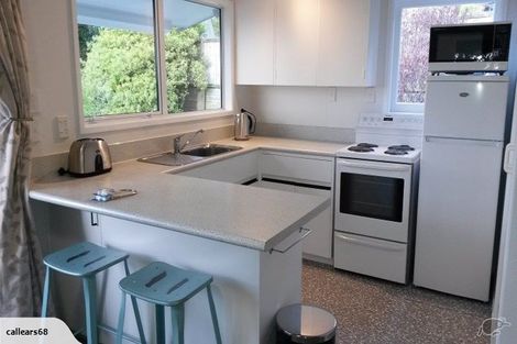 Photo of property in 14b Kahu Road, Paremata, Porirua, 5024