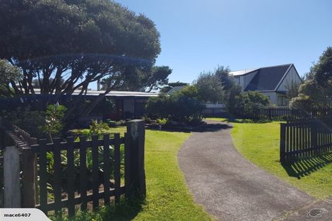 Photo of property in 3 Cordyline Road, Port Waikato, Tuakau, 2695