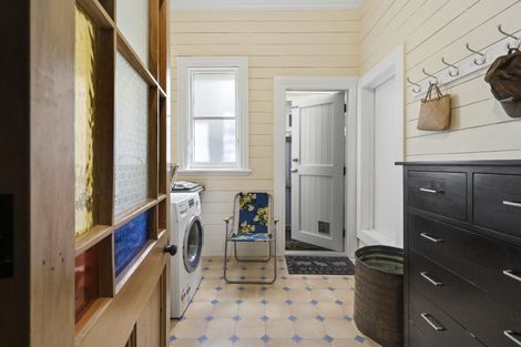 Photo of property in 133 Wallace Street, Mount Cook, Wellington, 6021