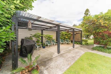 Photo of property in 1 College Street, Awapuni, Palmerston North, 4412
