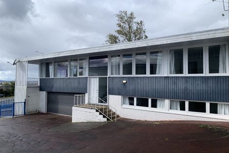 Photo of property in 4130 Great North Road, Glendene, Auckland, 0602