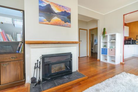 Photo of property in 126 Rangiora Avenue, Roslyn, Palmerston North, 4414