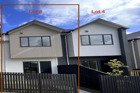 Photo of property in 1a Benchmark Drive, Massey, Auckland, 0614