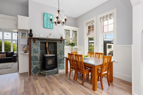 Photo of property in 1 Granville Terrace, Belleknowes, Dunedin, 9011