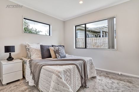 Photo of property in 2 Hamblyn Place, Ranui, Auckland, 0612