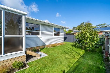 Photo of property in 5a Totara Park Road, Clouston Park, Upper Hutt, 5018