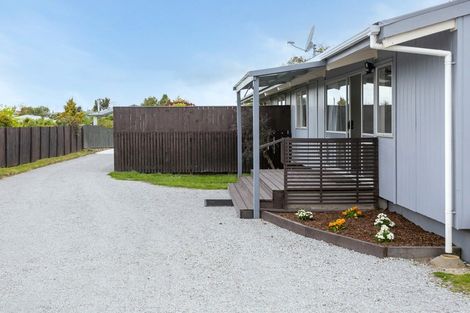 Photo of property in 65 Hinekura Avenue, Taupo, 3330
