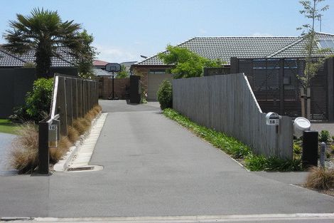Photo of property in 14 Linkwater Way, Parklands, Christchurch, 8083