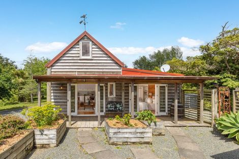 Photo of property in 954 Pakiri Road, Pakiri, Wellsford, 0972