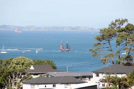 Photo of property in 237a East Coast Road, Mairangi Bay, Auckland, 0630