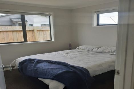 Photo of property in 5 O Ruamano Crescent, Pukekohe, 2120