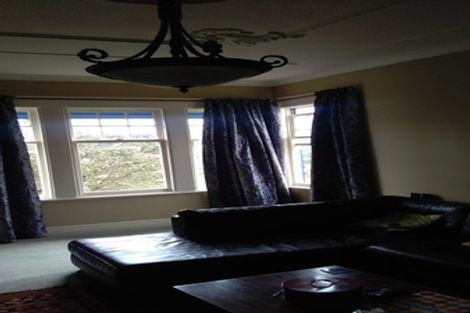 Photo of property in 25 Sutherland Crescent, Melrose, Wellington, 6023