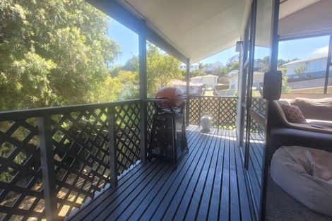 Photo of property in 10 Sombrero View, Ascot Park, Porirua, 5024