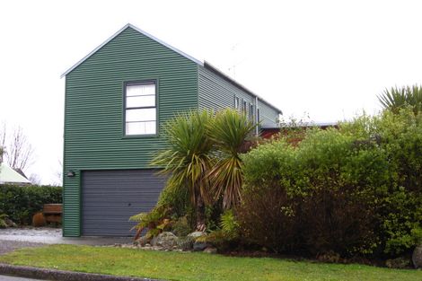 Photo of property in 38 Korua Street, Moana, 7872