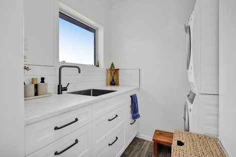 Photo of property in 63 Tate Road, Brixton, Waitara, 4382