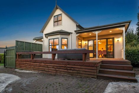 Photo of property in 43 Thelma Place, Lynmore, Rotorua, 3010
