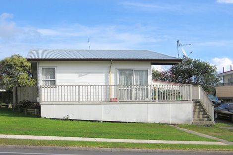 Photo of property in 103 Everglade Drive, Totara Heights, Auckland, 2105
