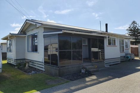 Photo of property in 85 Blake Street, Blaketown, Greymouth, 7805