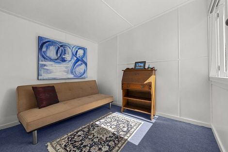 Photo of property in 22 Wallis Street, Raglan, 3225