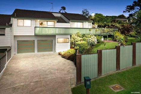 Photo of property in 20 Carole Crescent, Pakuranga, Auckland, 2010