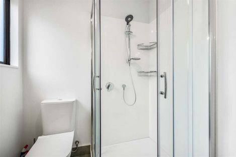 Photo of property in 9 Spalding Rise, Golflands, Auckland, 2013