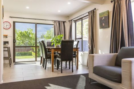 Photo of property in 37 Flower Street, Bryndwr, Christchurch, 8053