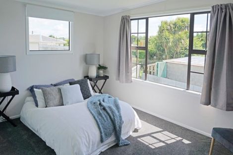 Photo of property in 20 Dundee Street, Strathern, Invercargill, 9812