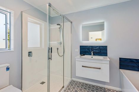 Photo of property in 46 Sylvan Avenue, Waikanae, 5036