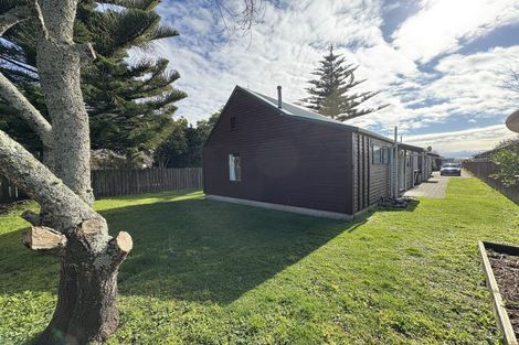 Photo of property in 27 Keepa Street, Levin, 5510