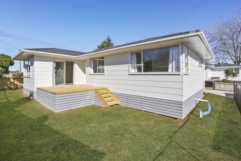 Photo of property in 30a Birdwood Road, Swanson, Auckland, 0612