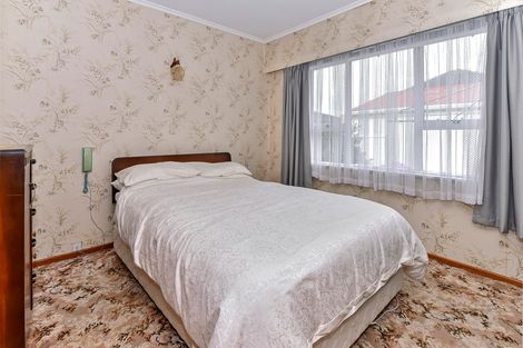 Photo of property in 236 St George Street, Papatoetoe, Auckland, 2025