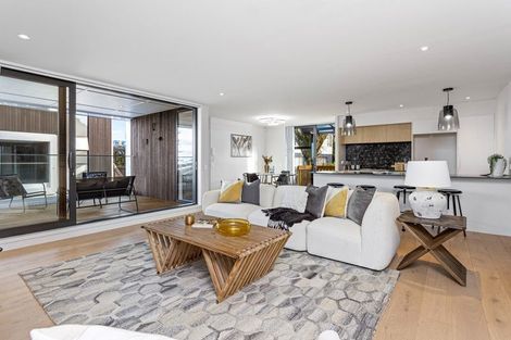 Photo of property in 174c Archers Road, Glenfield, Auckland, 0629